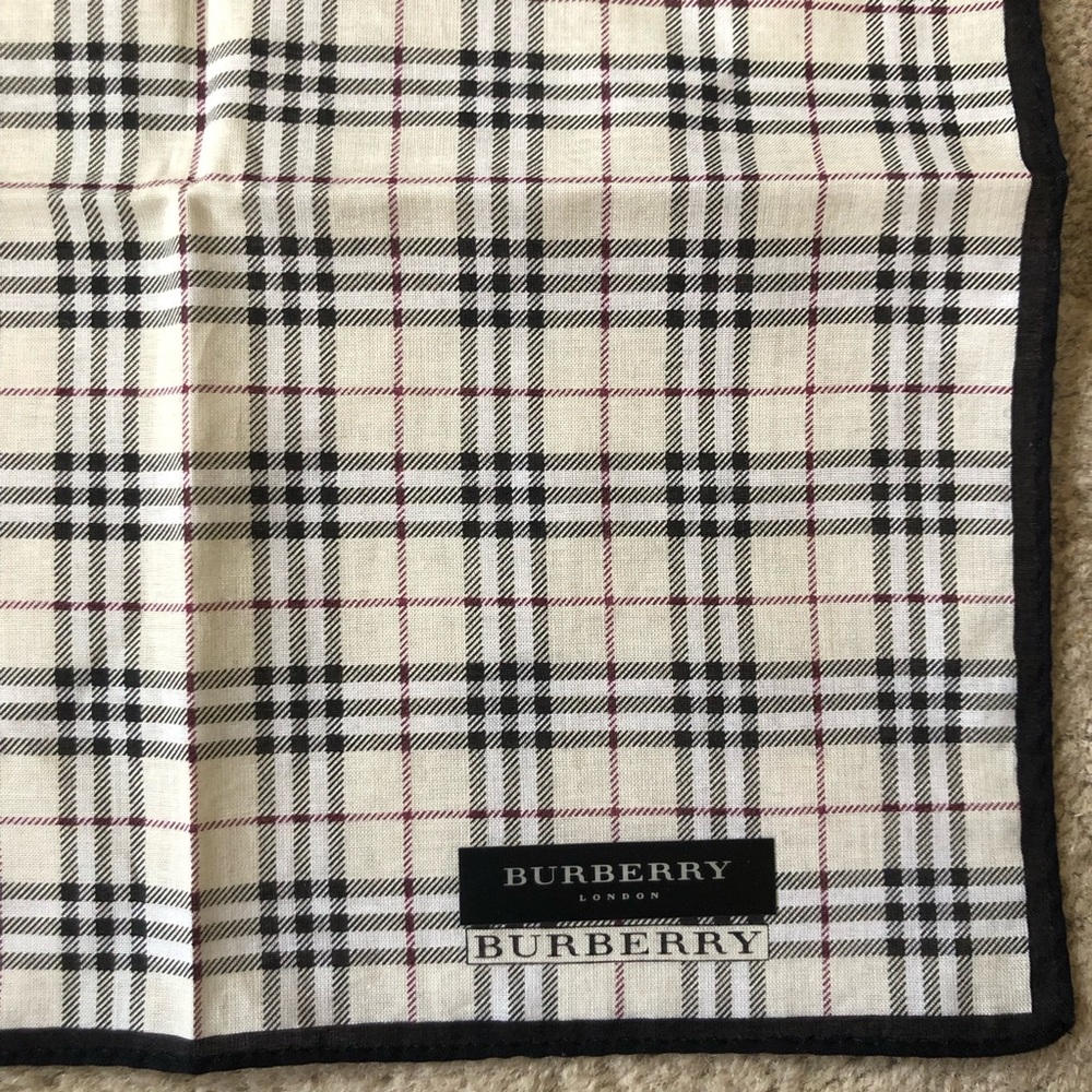 NEW Burberry Cotton Handkerchief Scarf Pocket Square Classic Nova Check Plaid